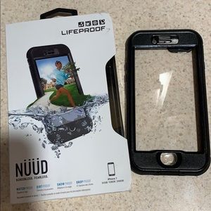 iPhone 7 Lifeproof NUUD case